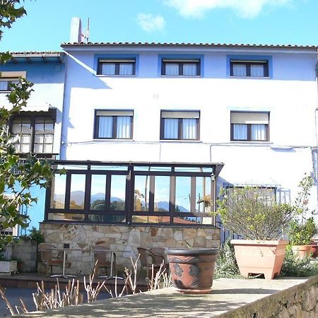 Hotel Casa Marivi Niembro Exterior foto